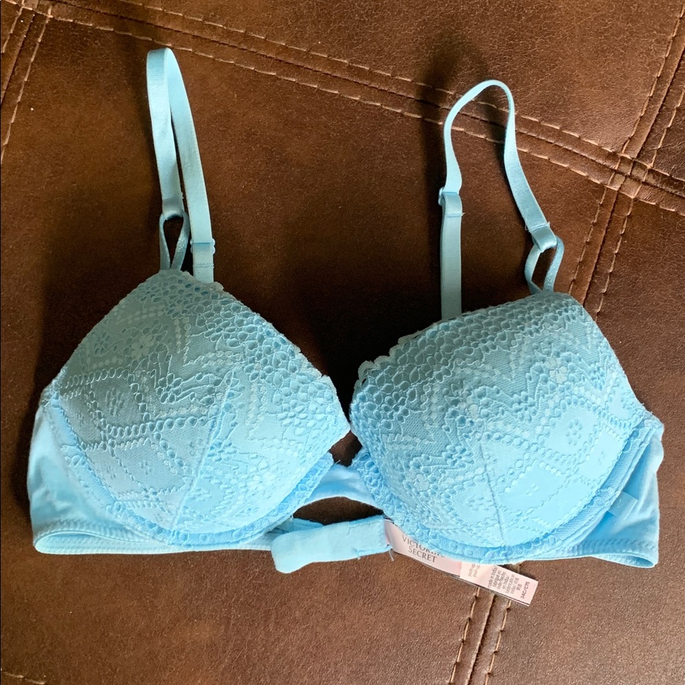 Victoria's Secret Sky Blue Lace Push Up Bra